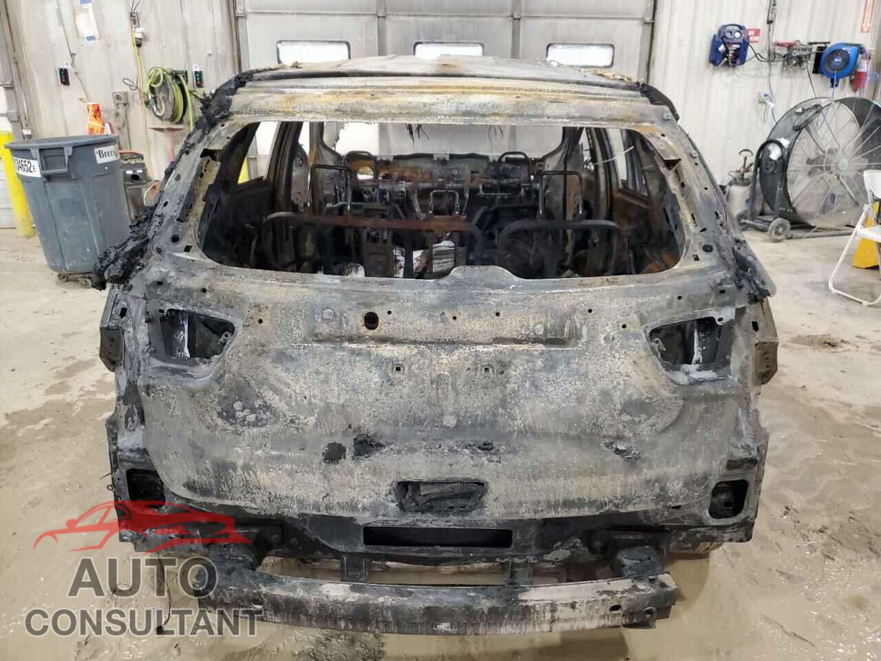 JEEP COMPASS 2020 - 3C4NJDCB2LT209058