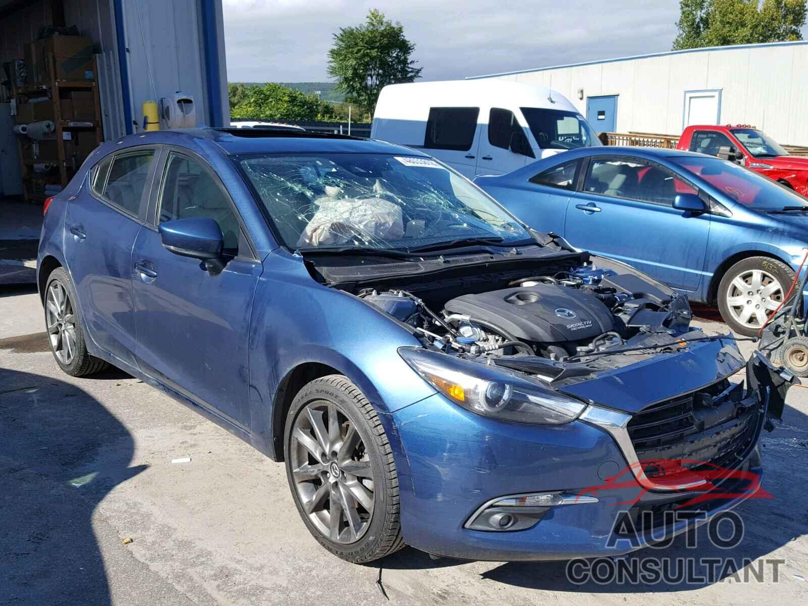 MAZDA 3 2018 - 3MZBN1M39JM161740