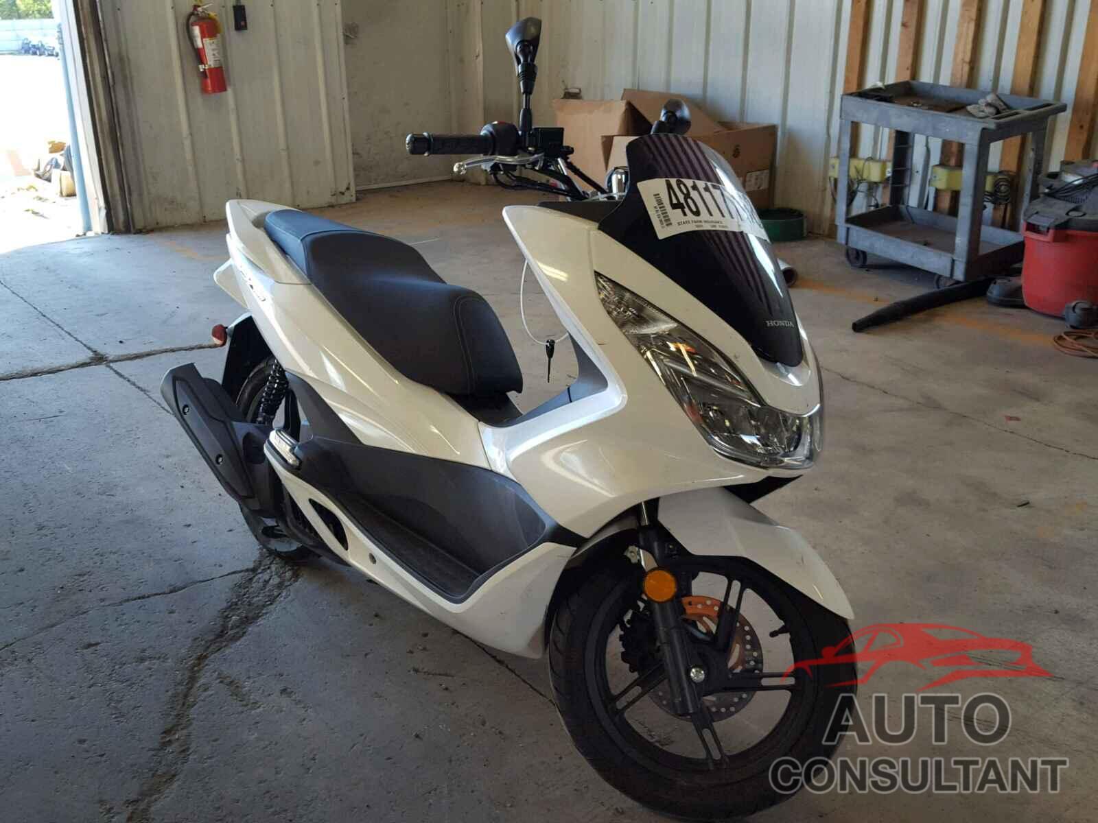 HONDA PCX 150 2017 - RLHKF1807HY201201