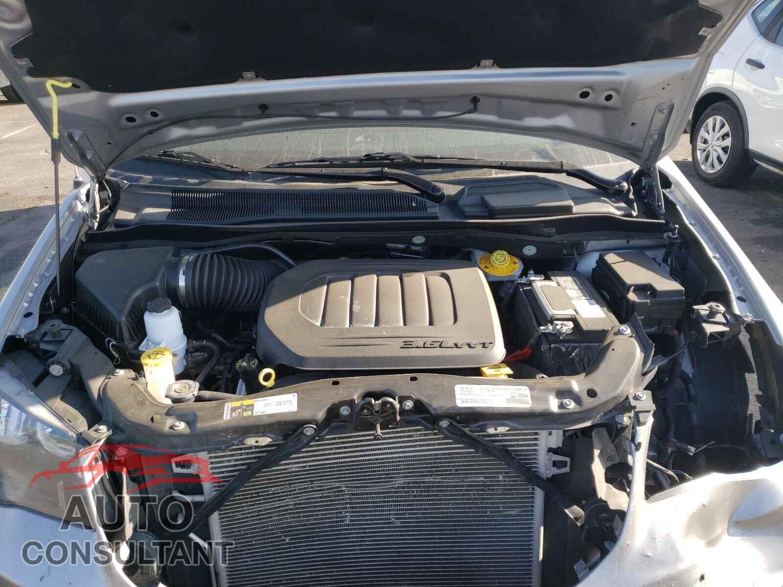 DODGE GRAND CARA 2019 - 2C4RDGEG7KR725419