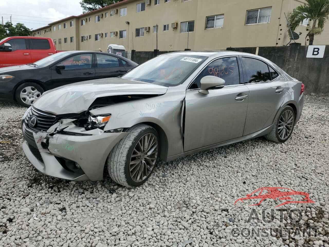 LEXUS IS 2016 - JTHBA1D21G5017022