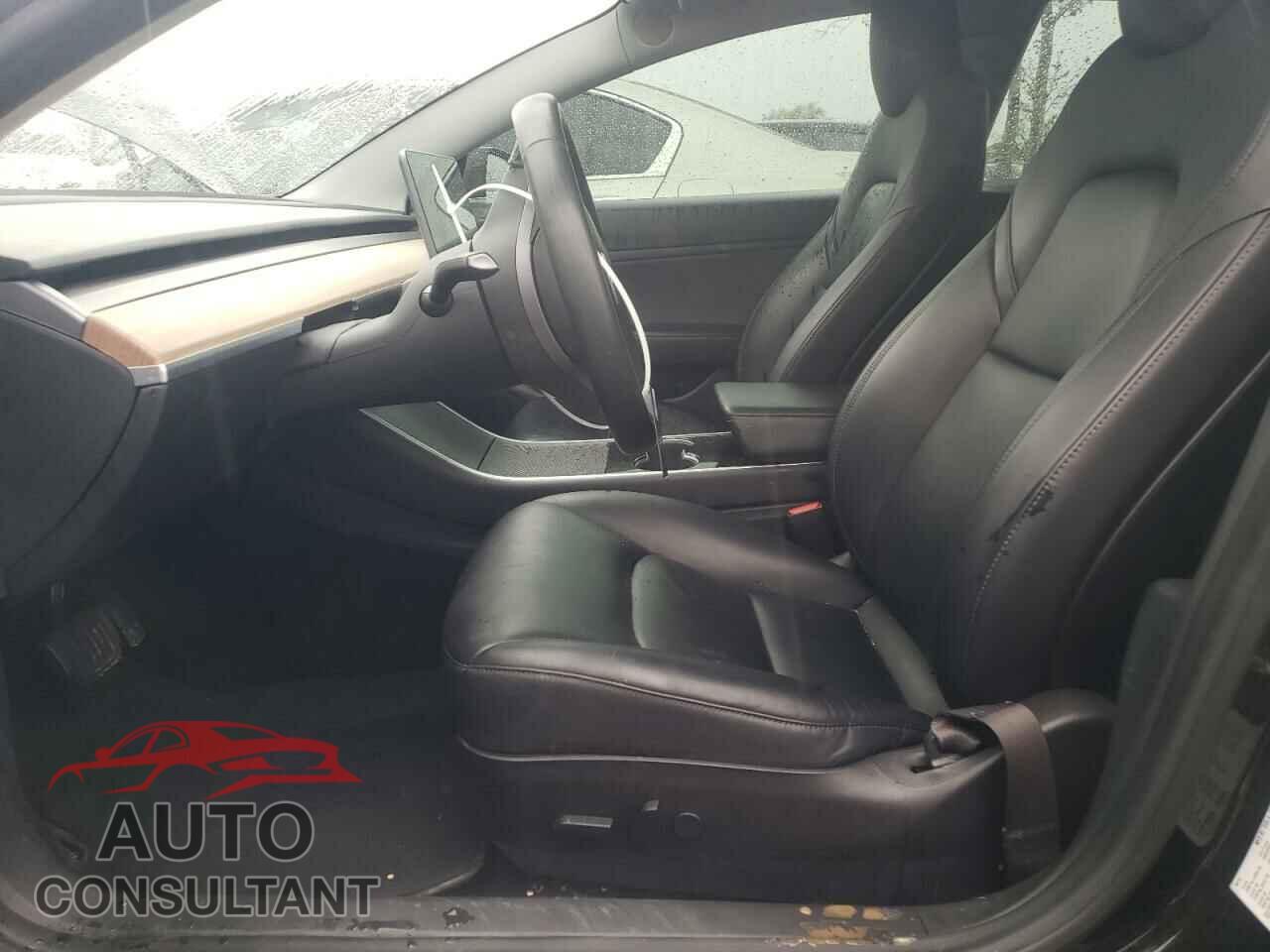 TESLA MODEL 3 2018 - 5YJ3E1EA5JF038865