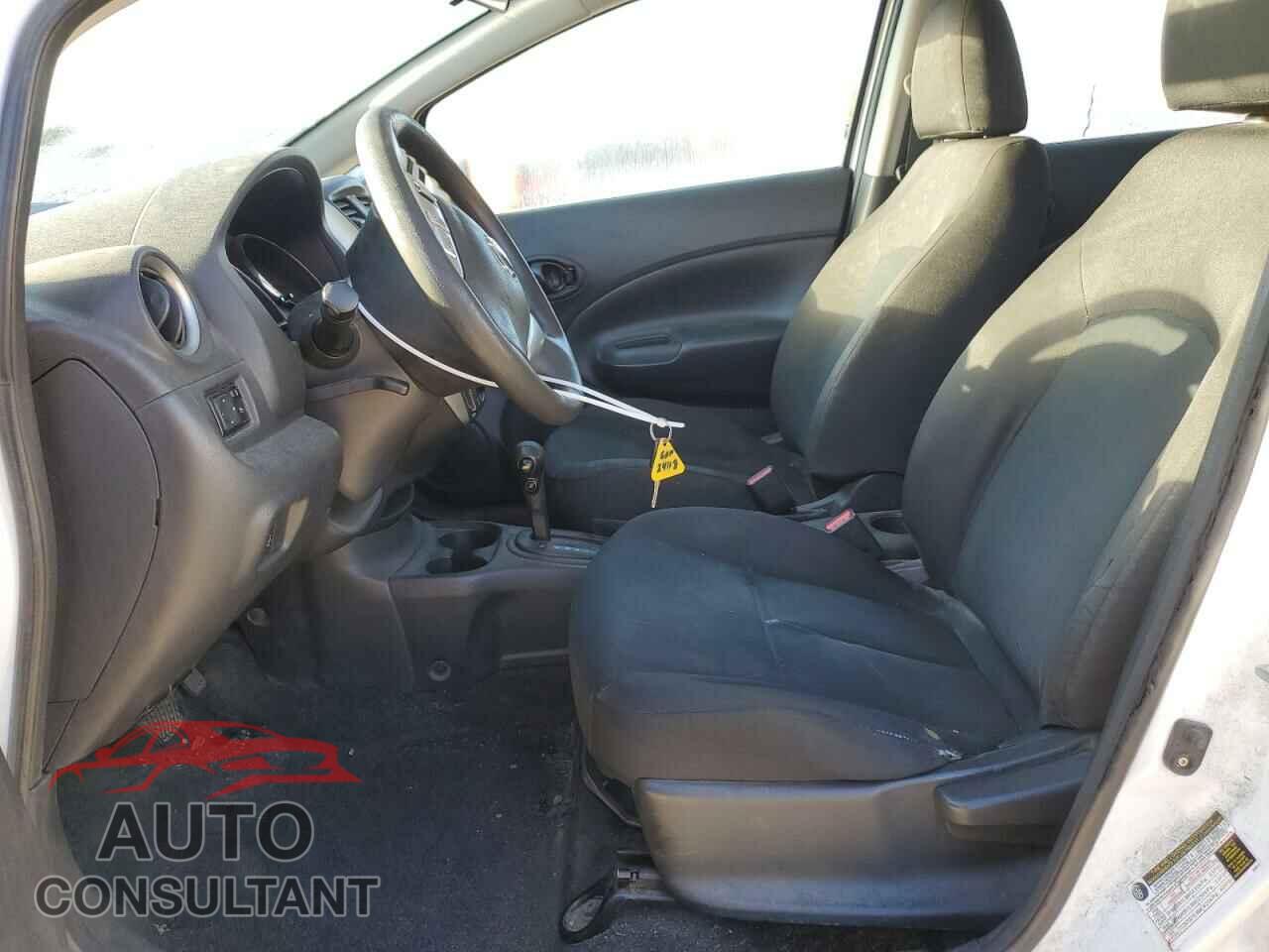 NISSAN VERSA 2016 - 3N1CE2CP0GL401034