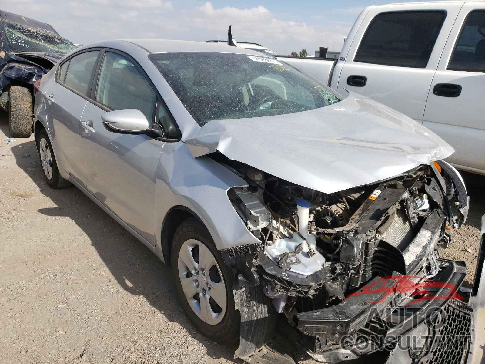KIA FORTE 2018 - 3KPFK4A73JE276303