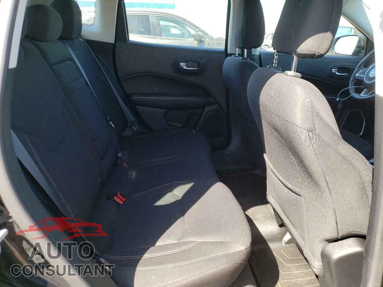 JEEP COMPASS 2017 - 3C4NJDAB5HT646000