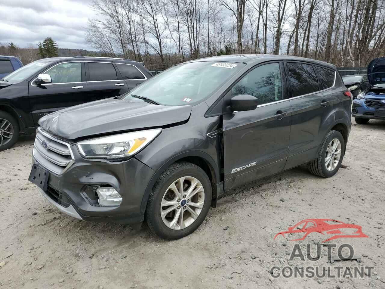 FORD ESCAPE 2017 - 1FMCU9GD4HUC82156