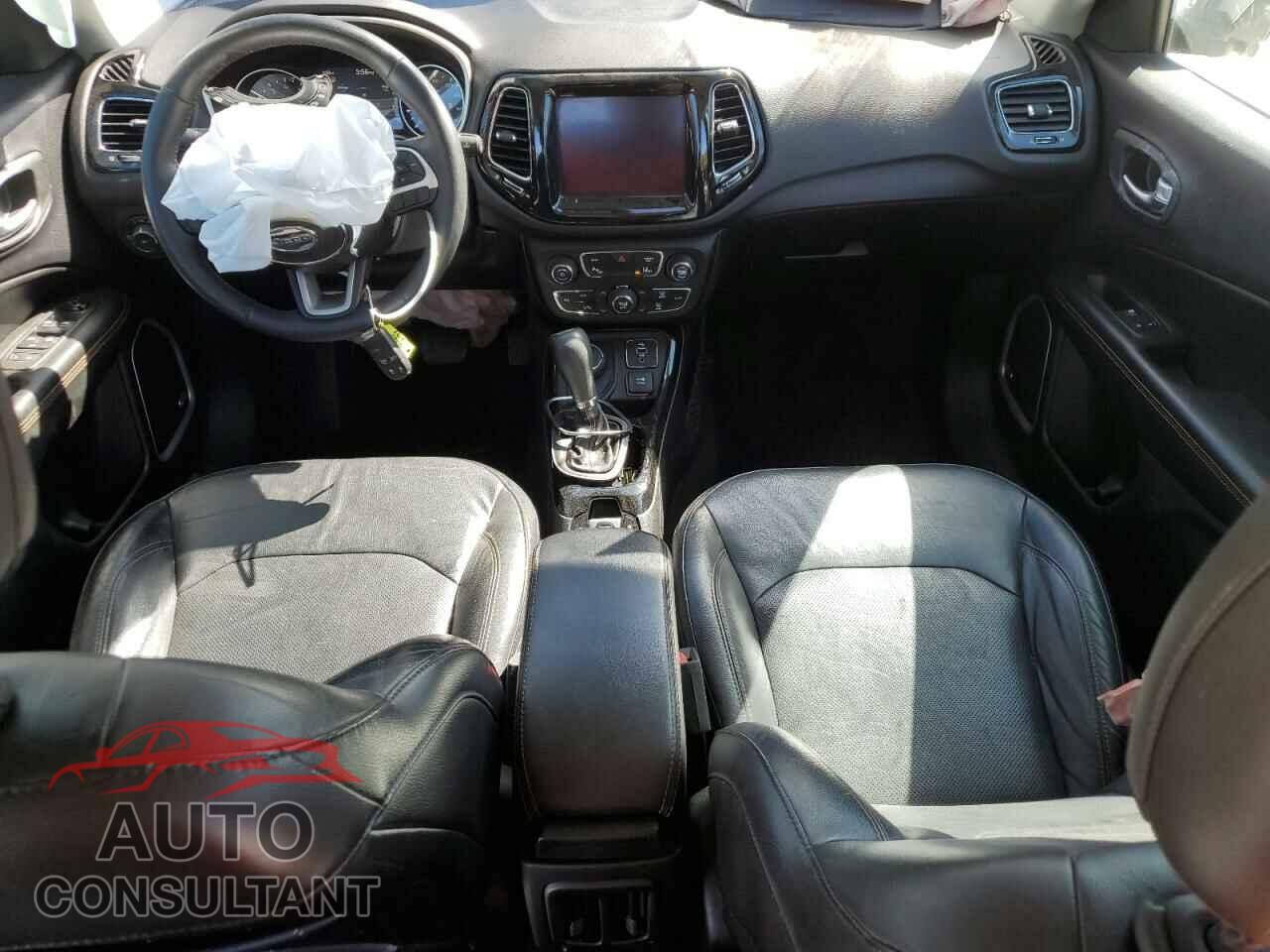 JEEP COMPASS 2017 - 3C4NJDCB3HT666162