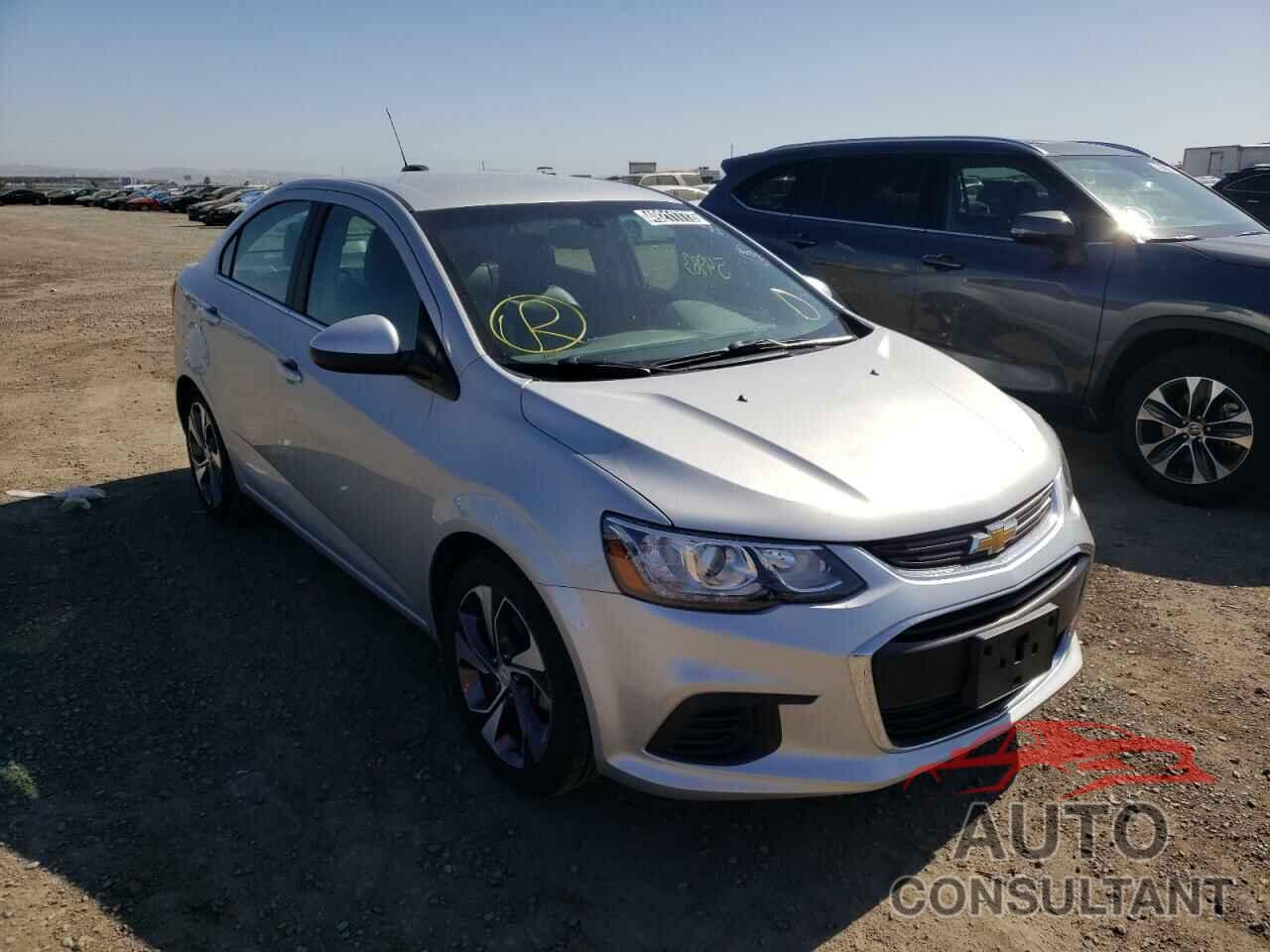 CHEVROLET SONIC 2020 - 1G1JF5SB4L4113180