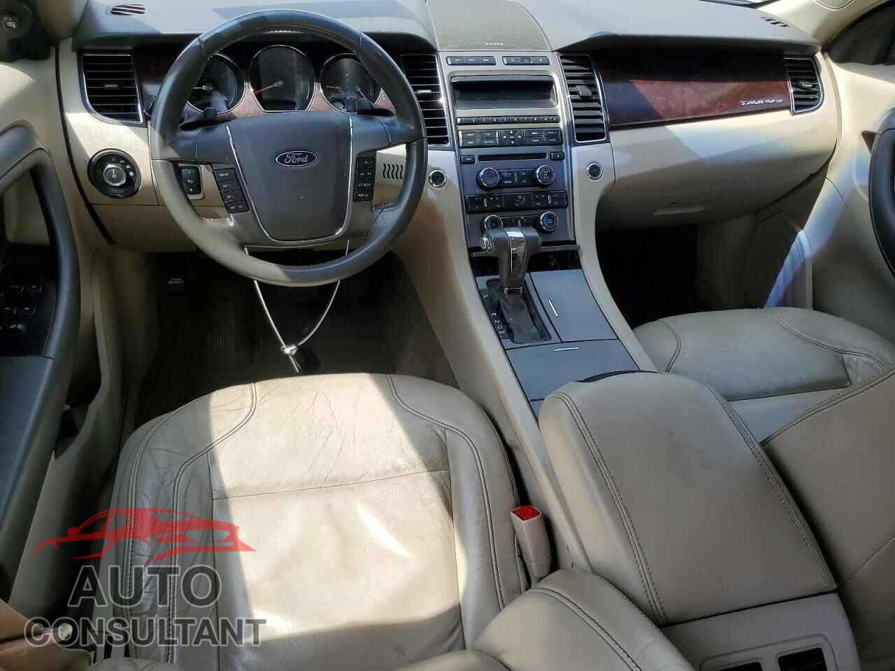 FORD TAURUS 2010 - 1FAHP2EW8AG116696