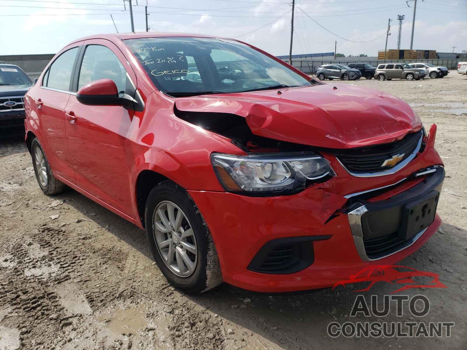 CHEVROLET SONIC 2019 - 1G1JD5SB2K4135876