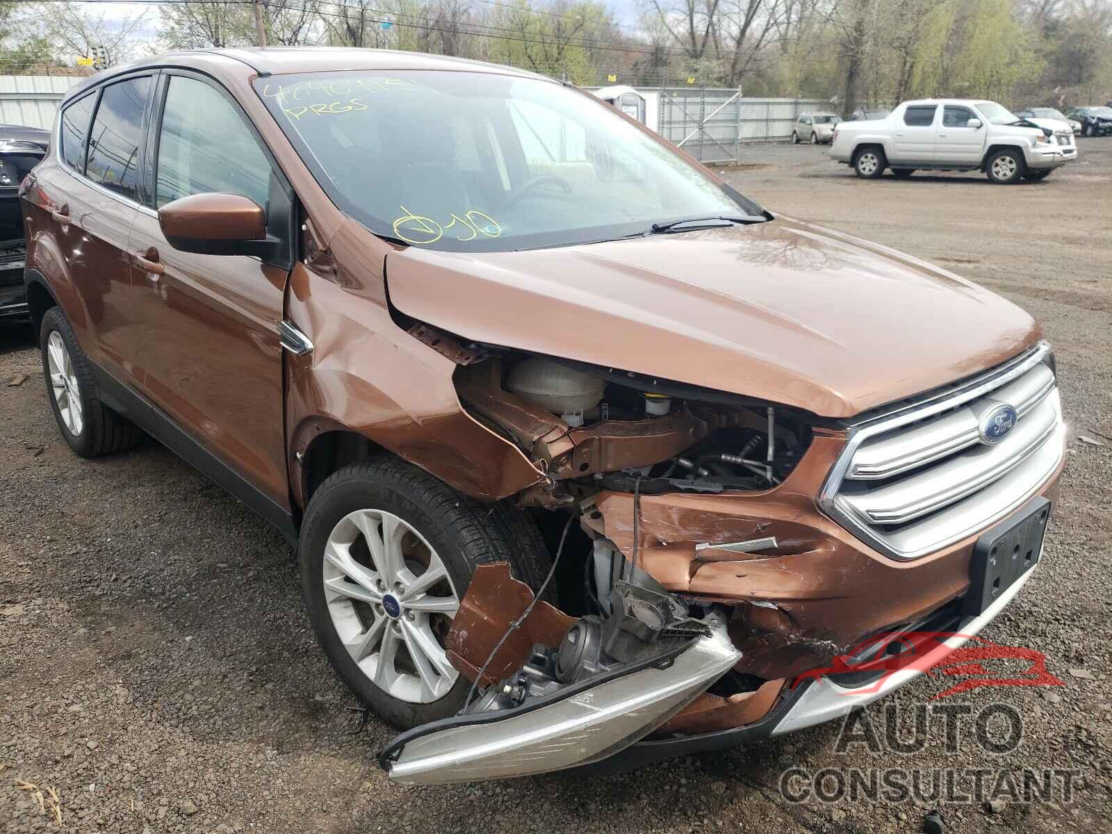 FORD ESCAPE 2017 - 1FMCU9GD8HUB55880