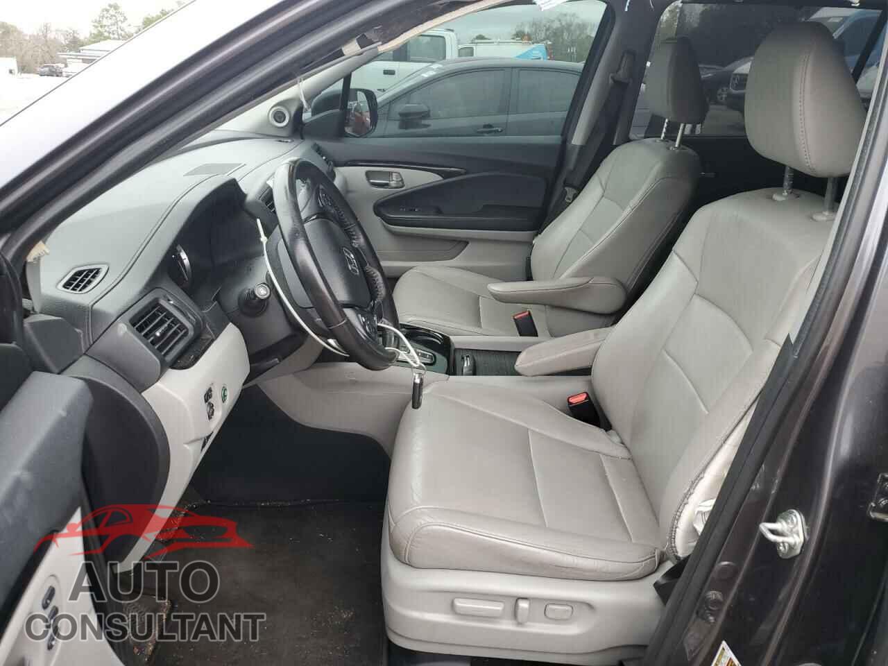 HONDA PILOT 2017 - 5FNYF5H96HB046463