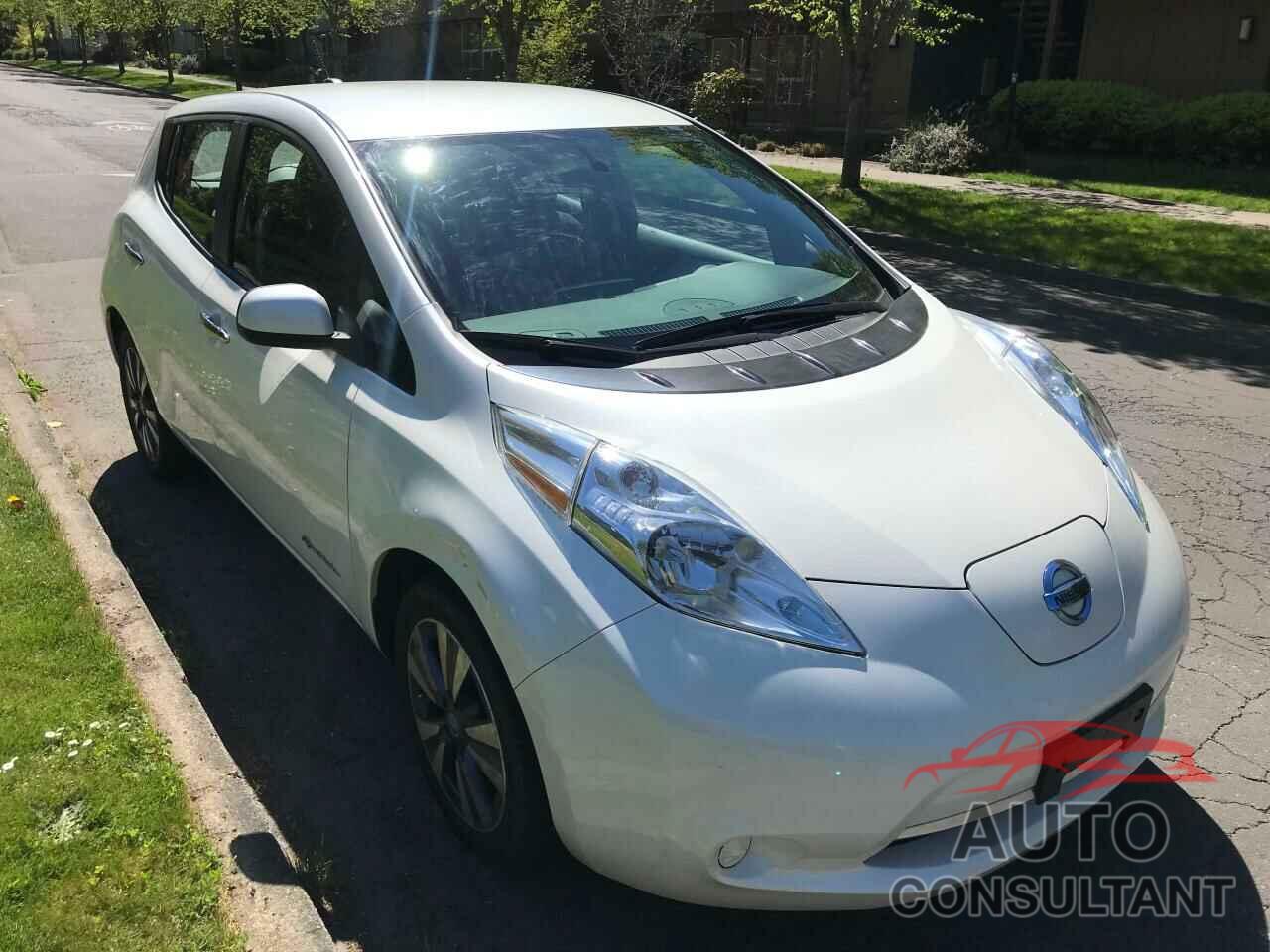 NISSAN LEAF 2017 - 1N4BZ0CP7HC305051