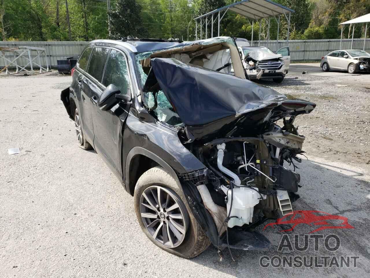 TOYOTA HIGHLANDER 2018 - 5TDKZRFH9JS542213
