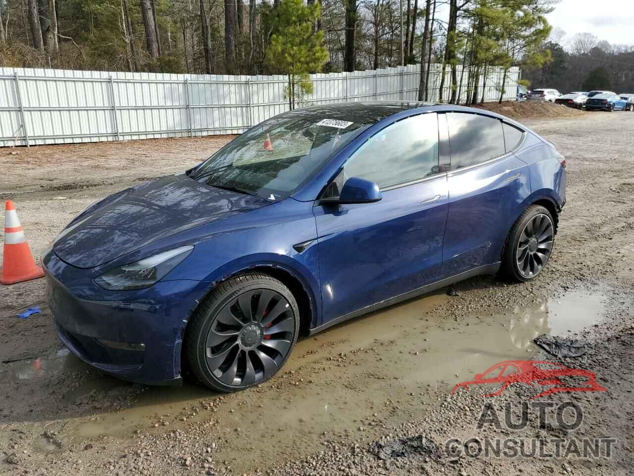 TESLA MODEL Y 2022 - 7SAYGDEF8NF337272