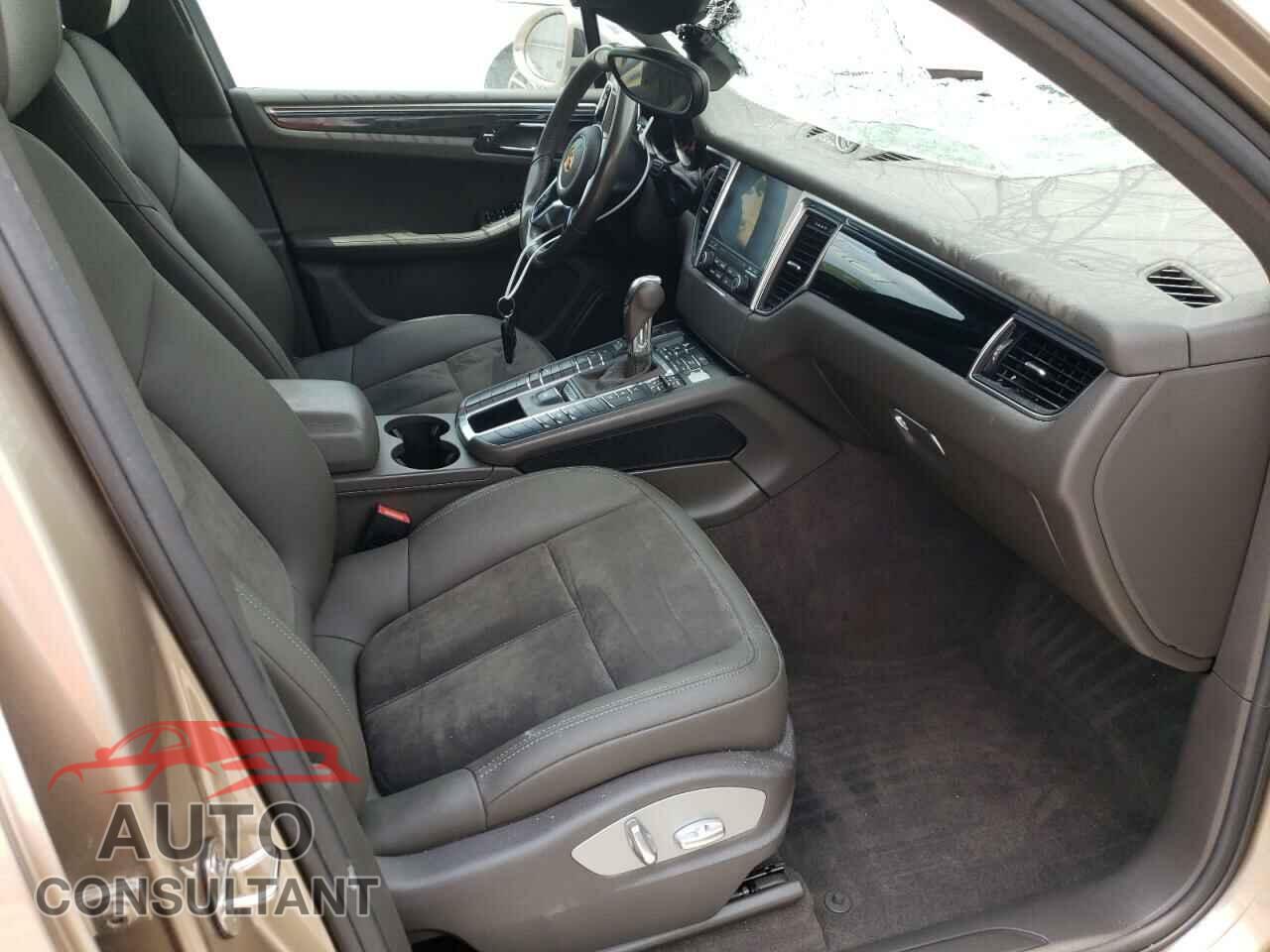 PORSCHE MACAN 2017 - WP1AA2A58HLB07555