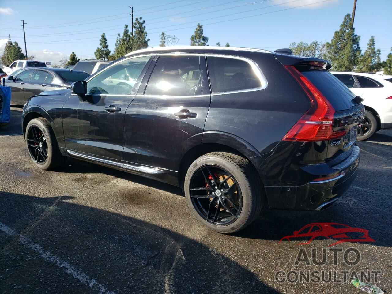 VOLVO XC60 2018 - YV4A22RL9J1018271