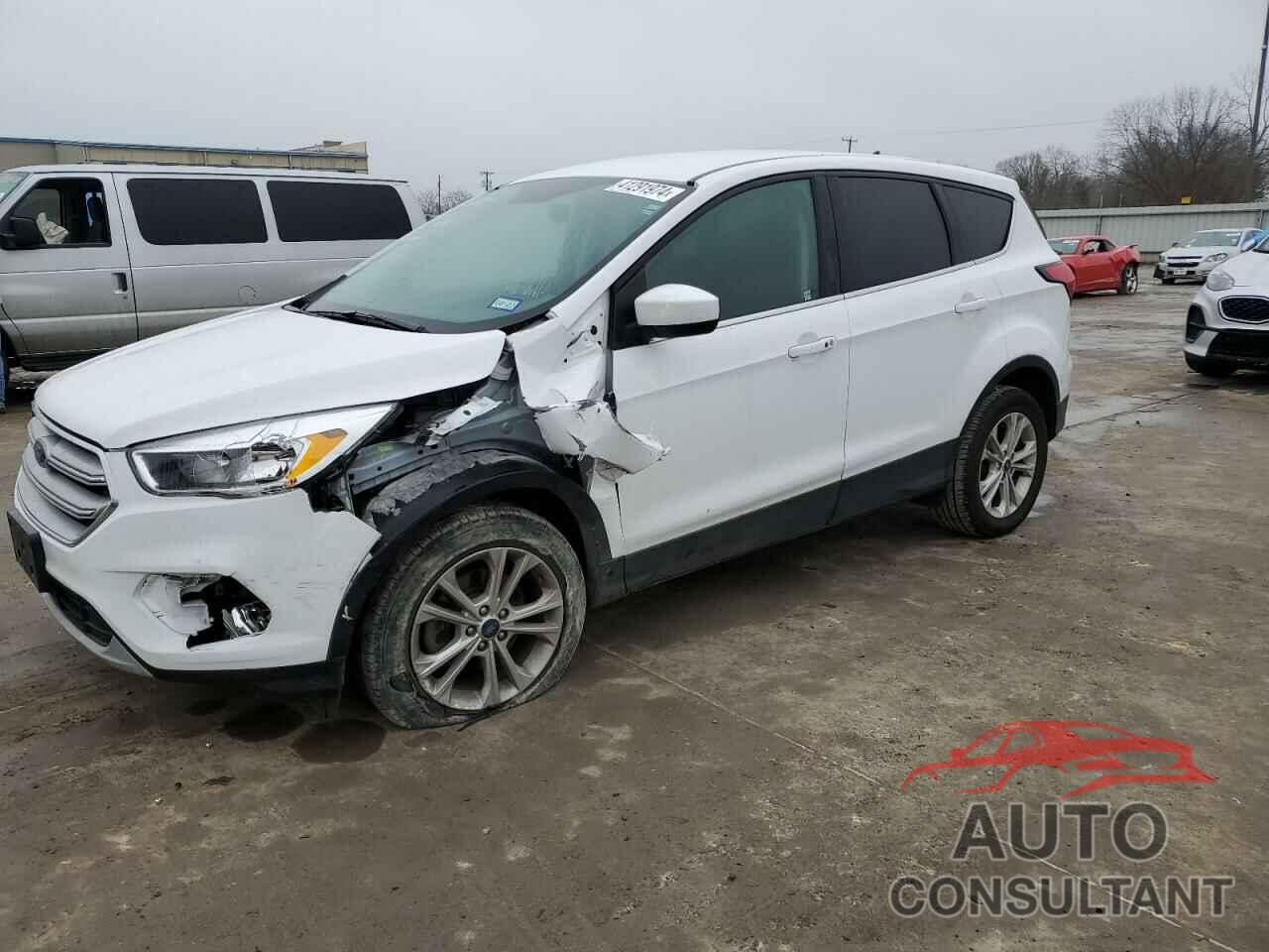 FORD ESCAPE 2019 - 1FMCU0GD3KUC25210