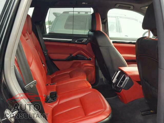 PORSCHE CAYENNE 2017 - WP1AA2A26HKA85745