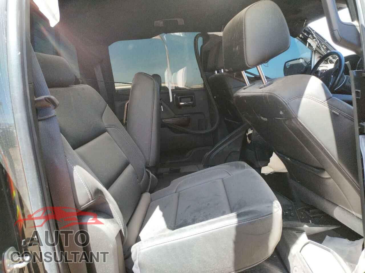 CHEVROLET SILVERADO 2018 - 3GCUKSEC7JG241383