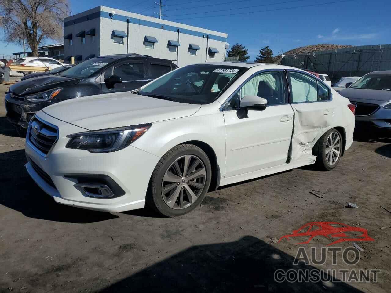 SUBARU LEGACY 2018 - 4S3BNEN67J3004762