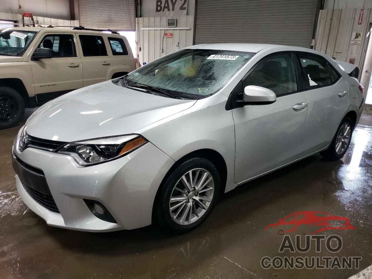TOYOTA COROLLA 2015 - 2T1BURHE9FC305819