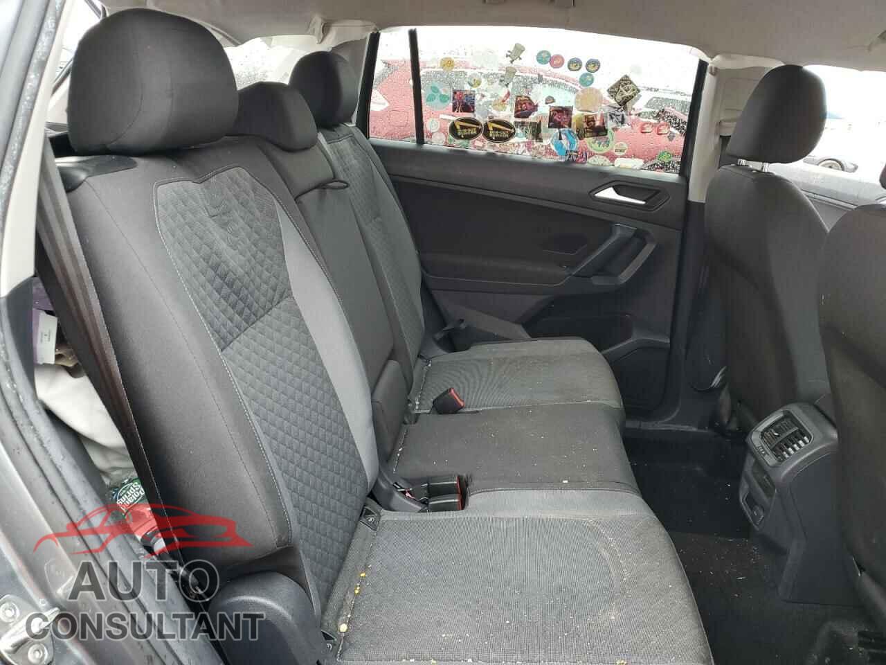 VOLKSWAGEN TIGUAN 2019 - 3VV1B7AX3KM123473