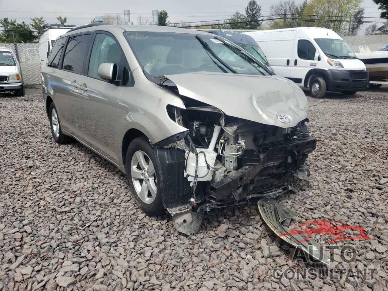 TOYOTA SIENNA 2017 - 5TDKZ3DC2HS781388