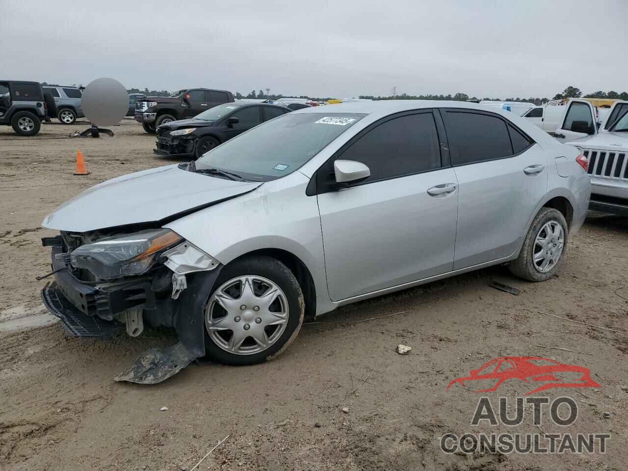 TOYOTA COROLLA 2018 - 5YFBURHE0JP813346