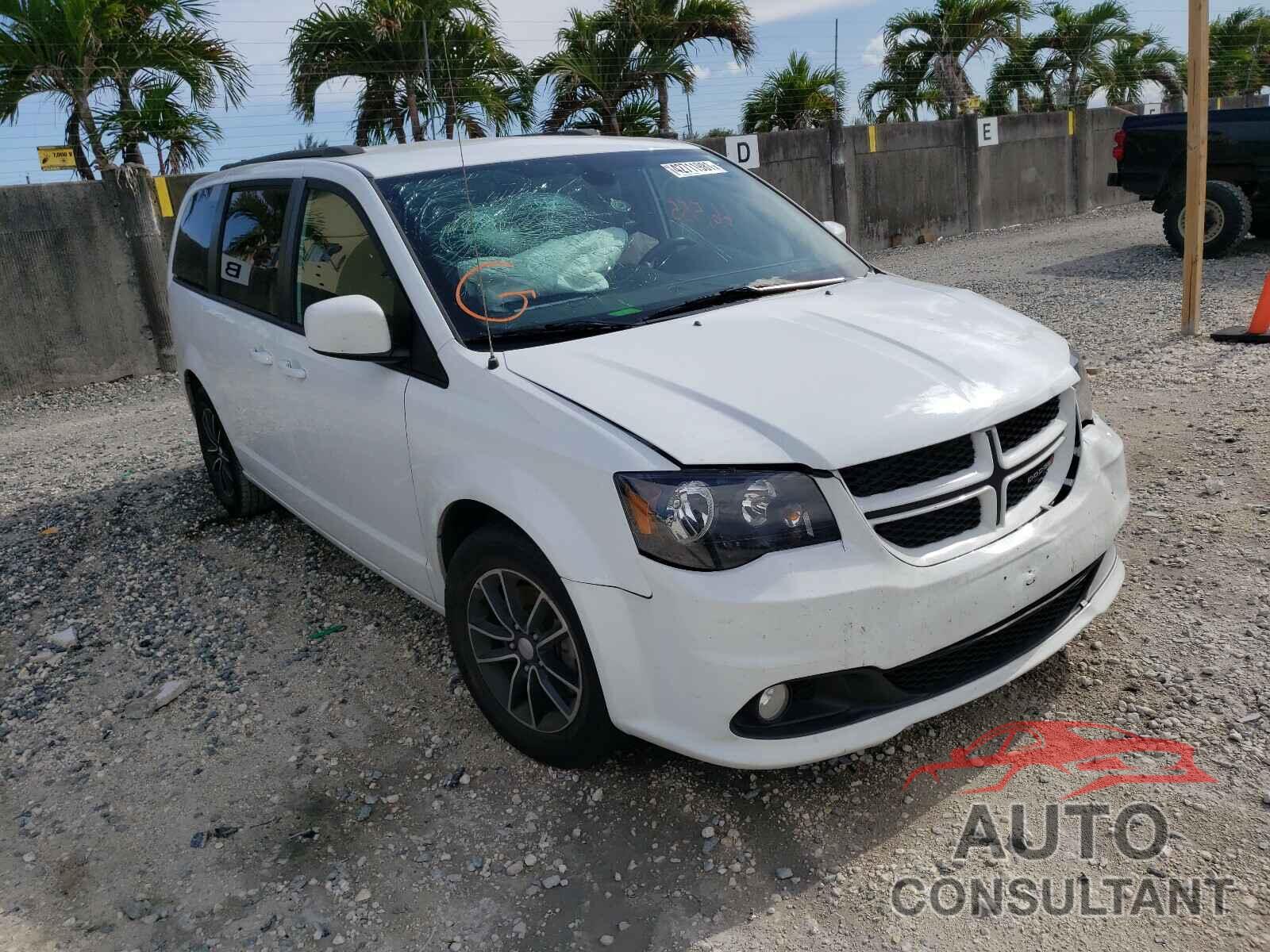 DODGE GRAND CARA 2018 - 2C4RDGEG1JR301376