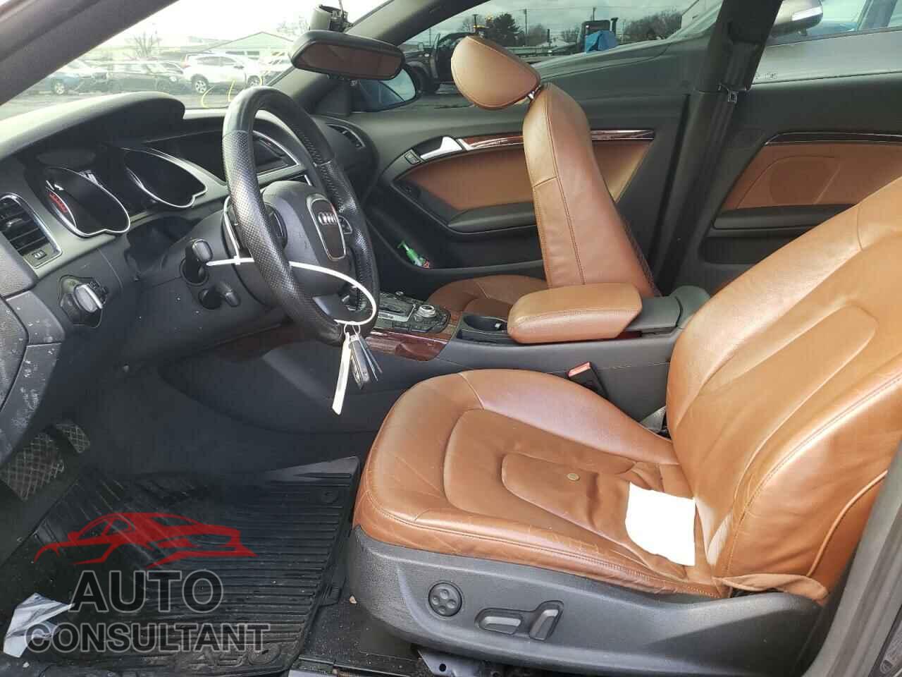 AUDI A5 2012 - WAULFAFR2CA032984