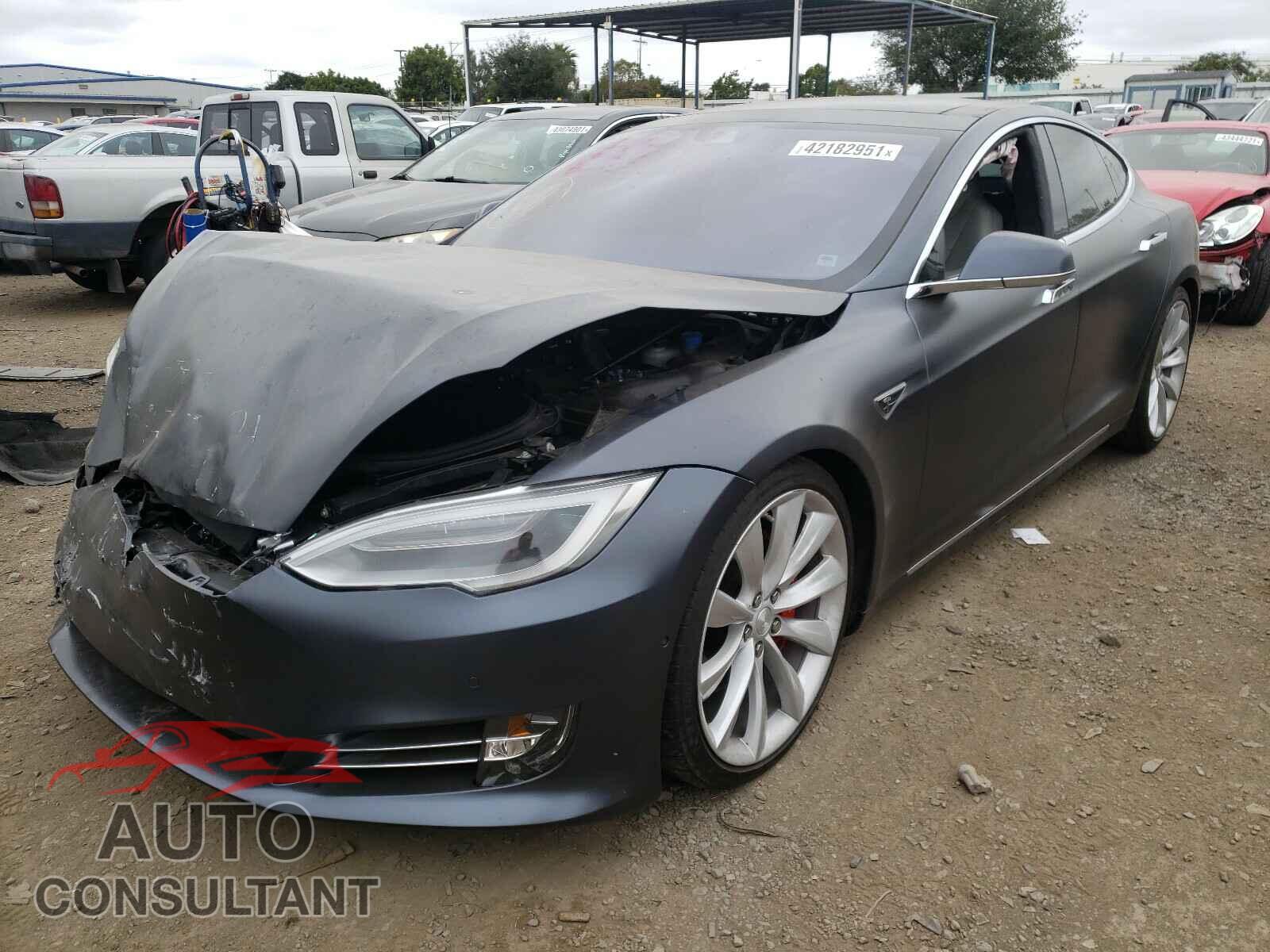 TESLA MODEL S 2016 - 5YJSA1E46GF142484