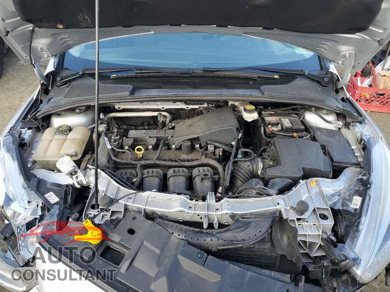 FORD FOCUS 2018 - 1FADP3E21JL243718