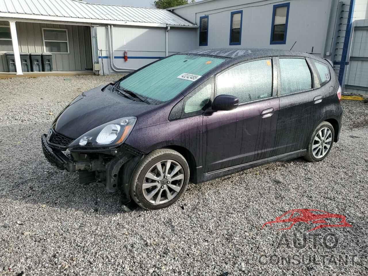 HONDA FIT 2013 - JHMGE8H53DC041384