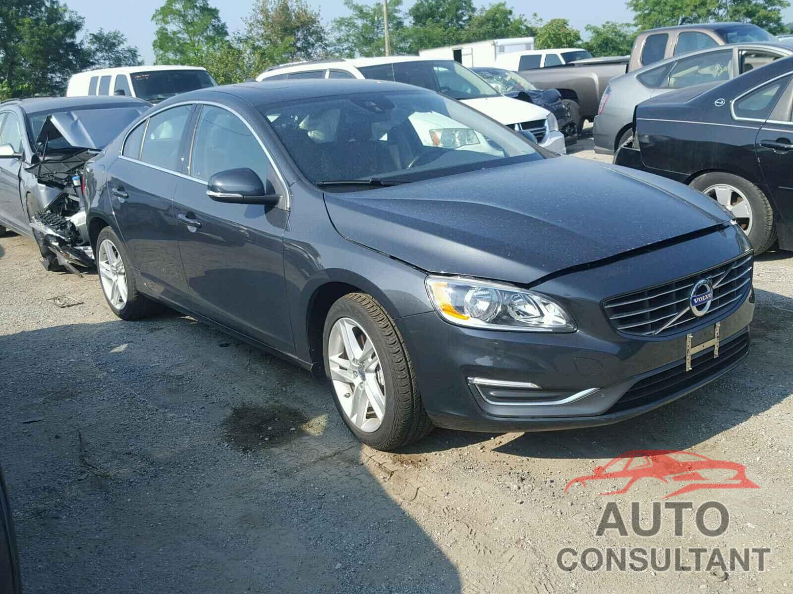 VOLVO S60 2015 - YV1612TB0F1306130