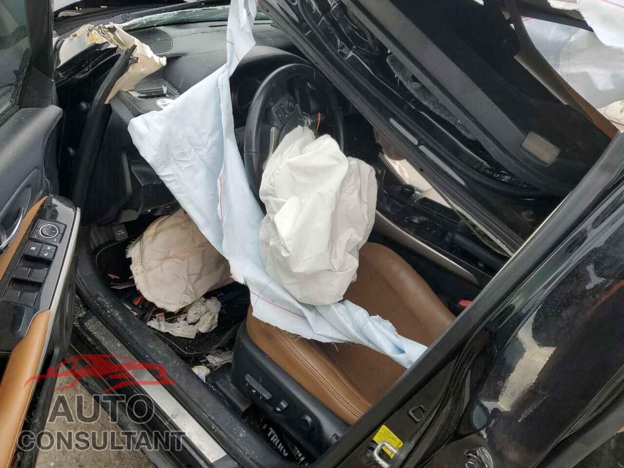 LEXUS IS 2016 - JTHCM1D20G5005925