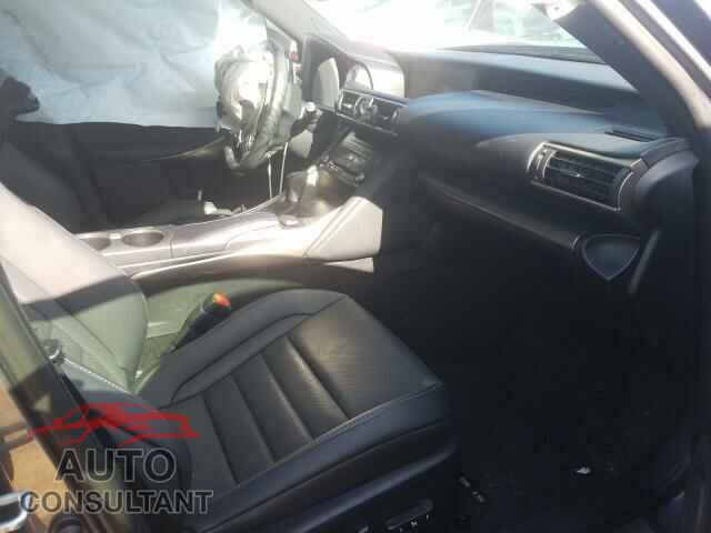 LEXUS IS 2017 - JTHBA1D25H5046539