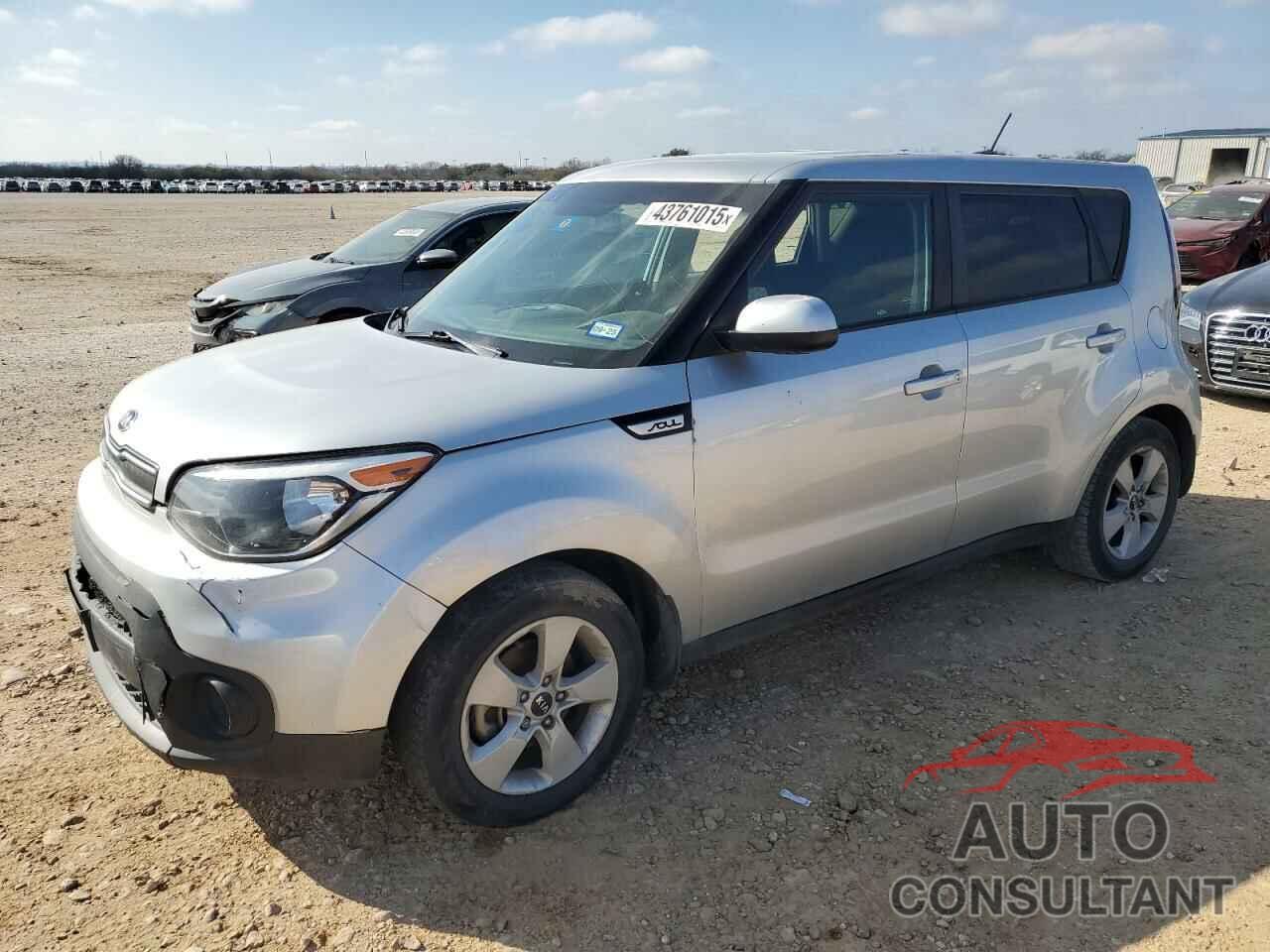 KIA SOUL 2018 - KNDJN2A22J7597193