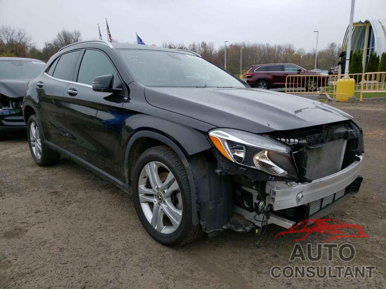 MERCEDES-BENZ GLA-CLASS 2019 - WDCTG4GBXKU010676