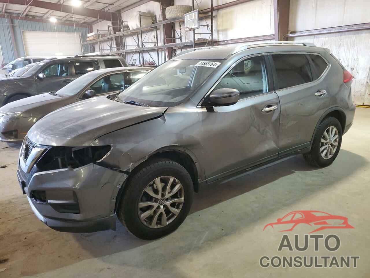 NISSAN ROGUE 2017 - KNMAT2MV4HP542086