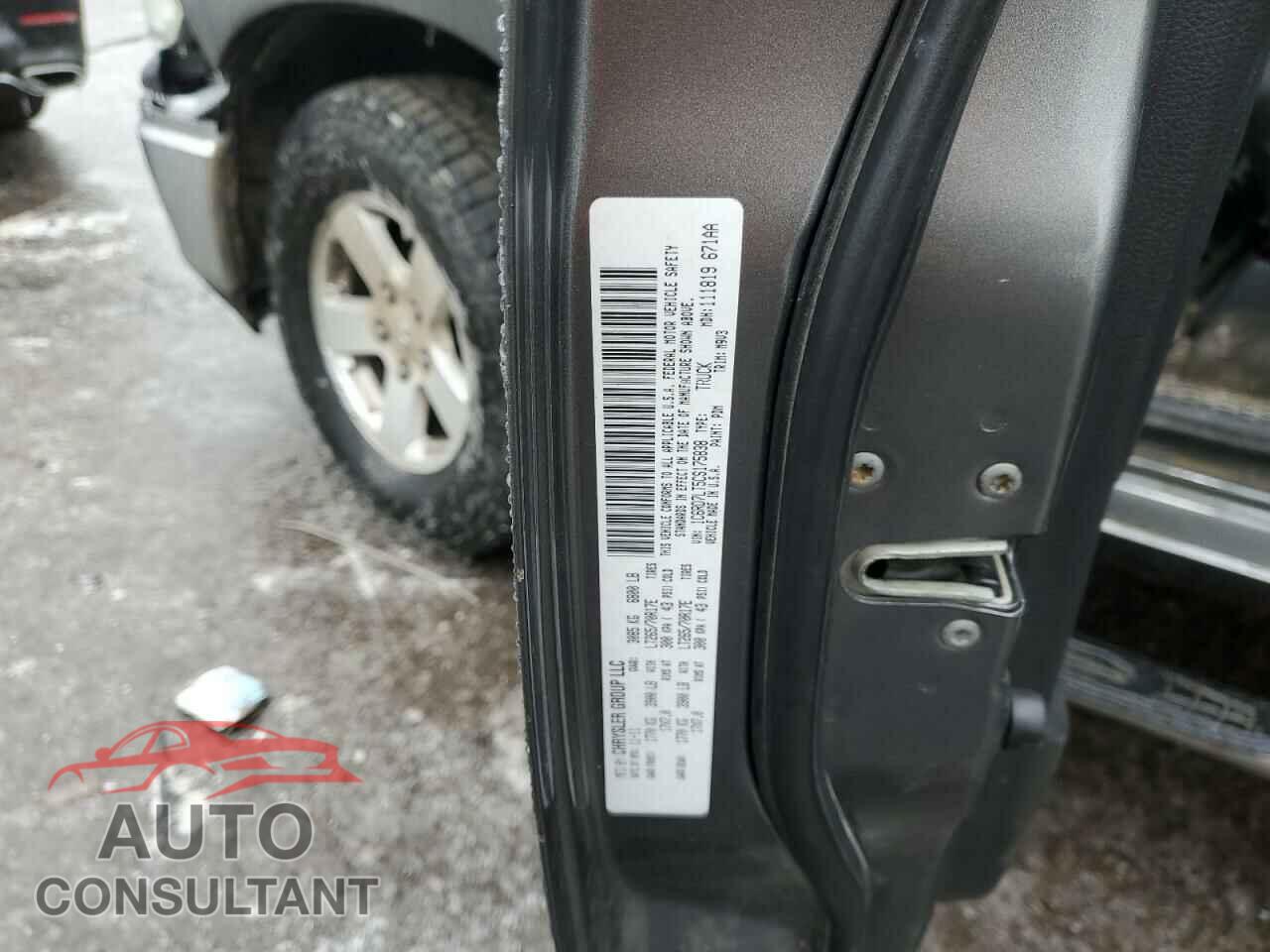 DODGE RAM 1500 2012 - 1C6RD7LT5CS175838