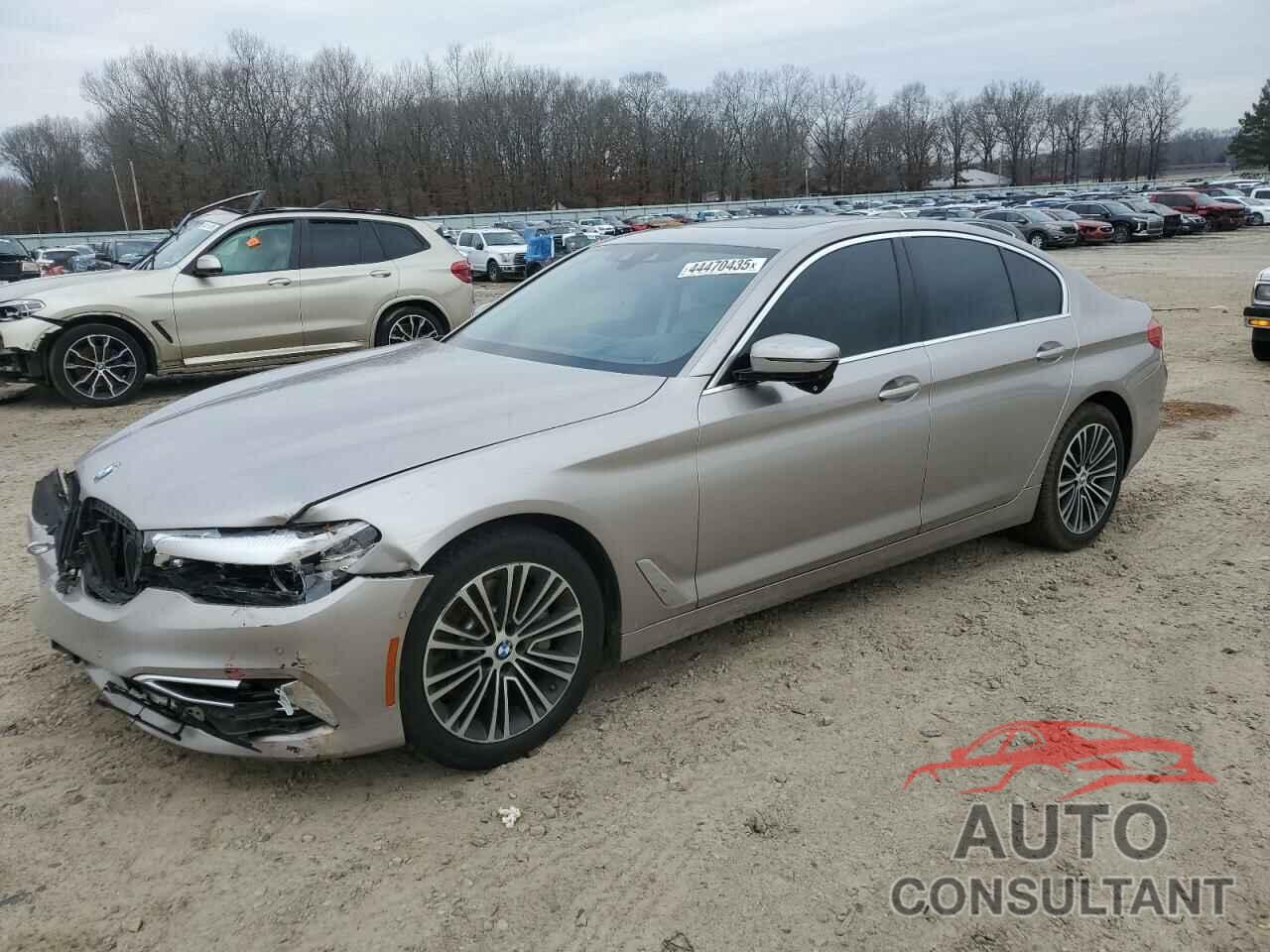 BMW 5 SERIES 2019 - WBAJA5C57KWW05507