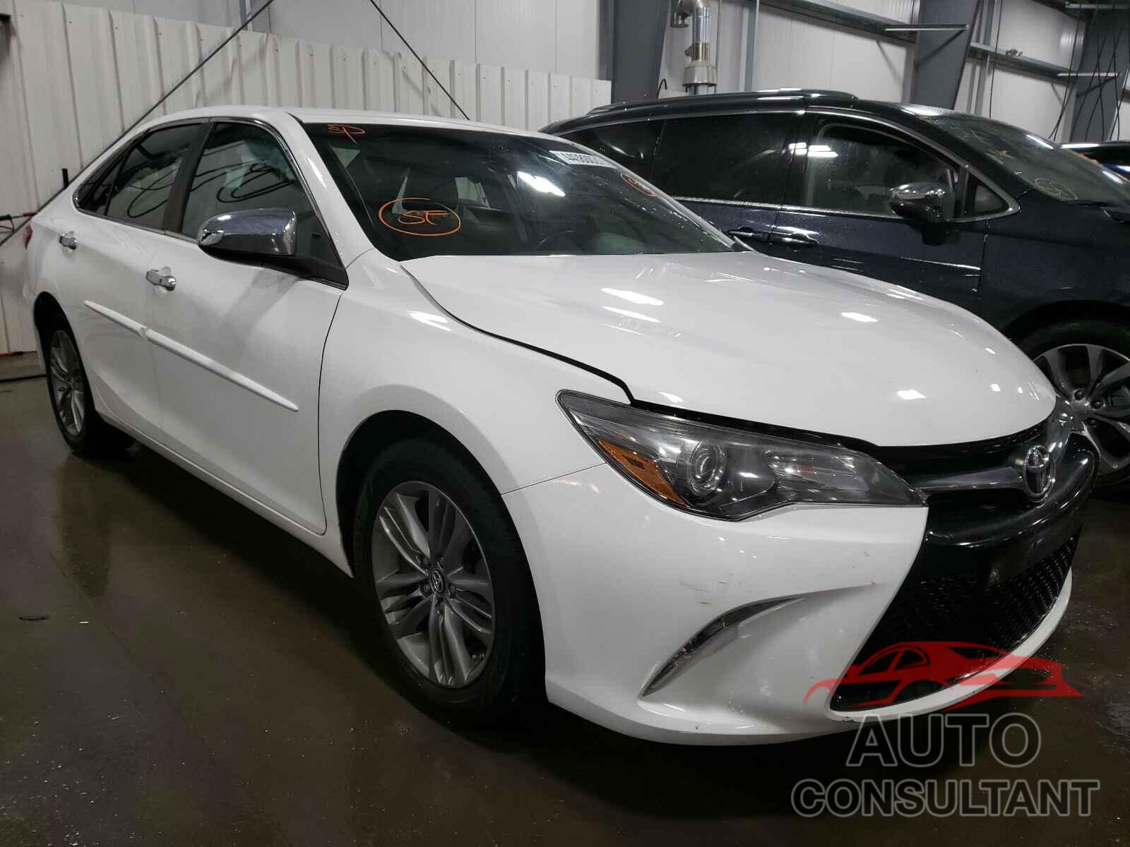 TOYOTA CAMRY 2016 - 4T1BF1FK2GU568545