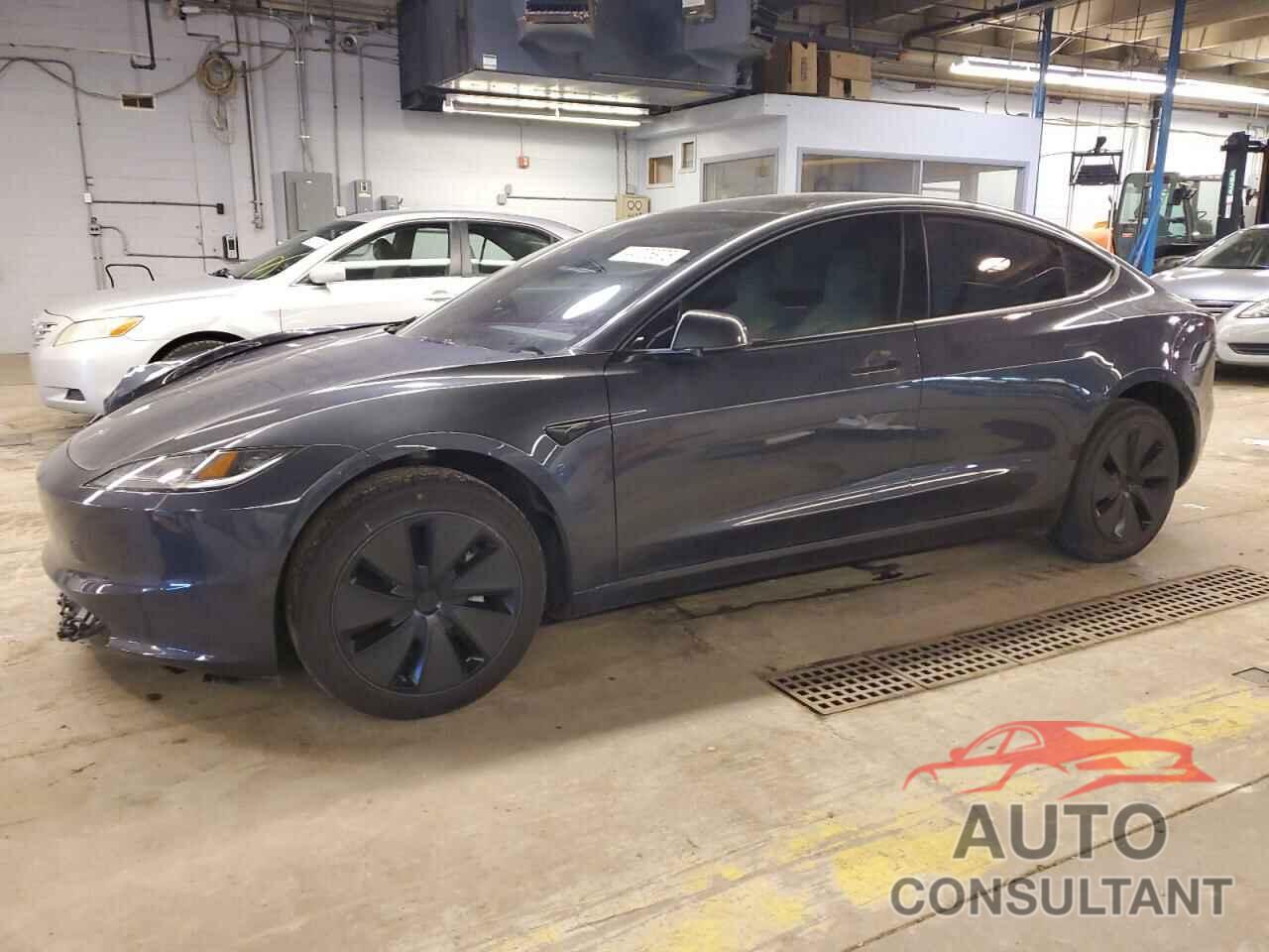 TESLA MODEL 3 2024 - 5YJ3E1EA2RF860728