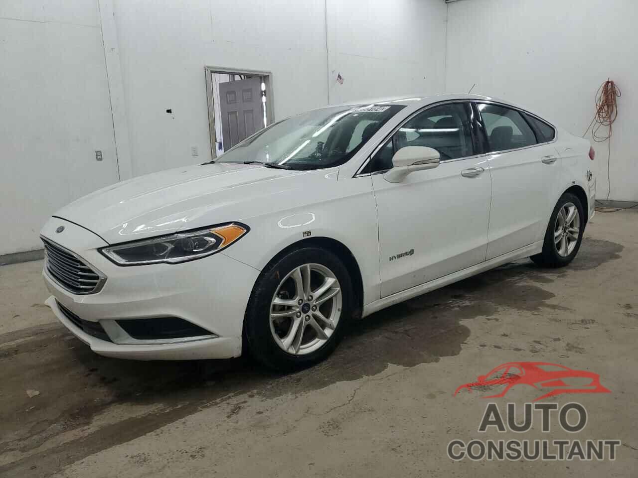 FORD FUSION 2018 - 3FA6P0LU3JR171949