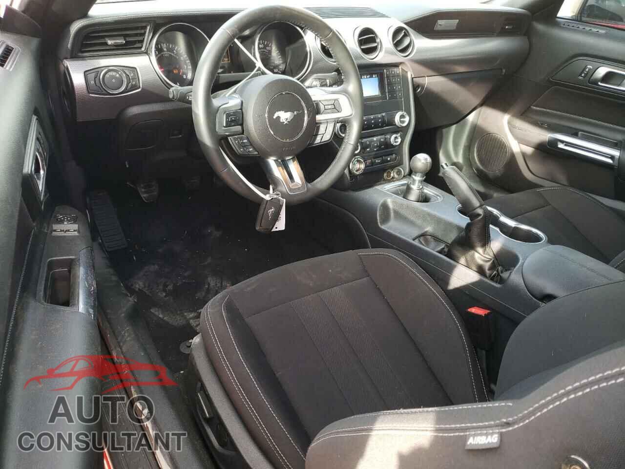 FORD MUSTANG 2021 - 1FA6P8CF4M5119415