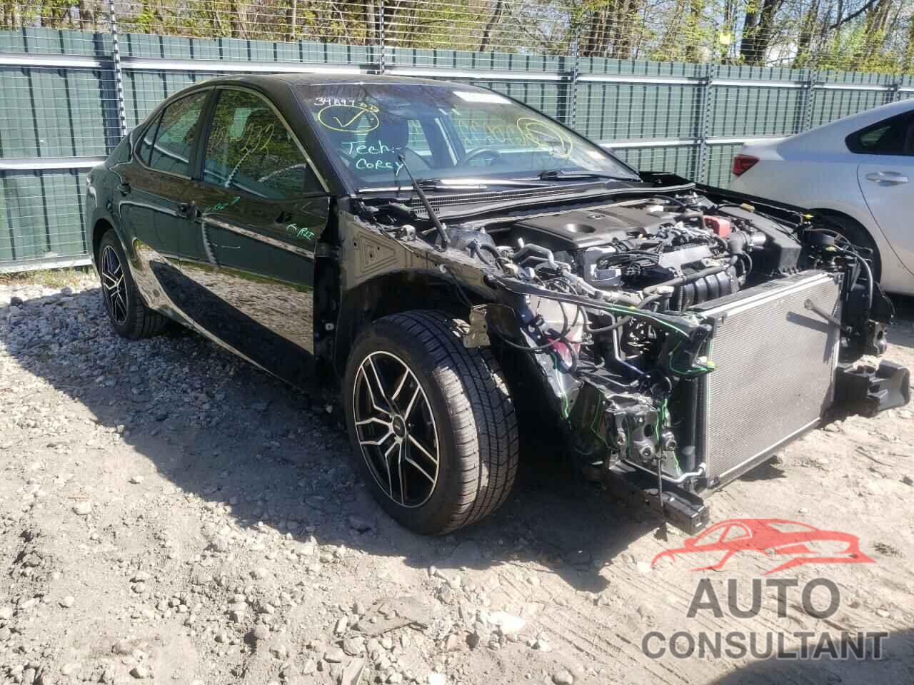 TOYOTA CAMRY 2018 - 4T1B11HK6JU096627