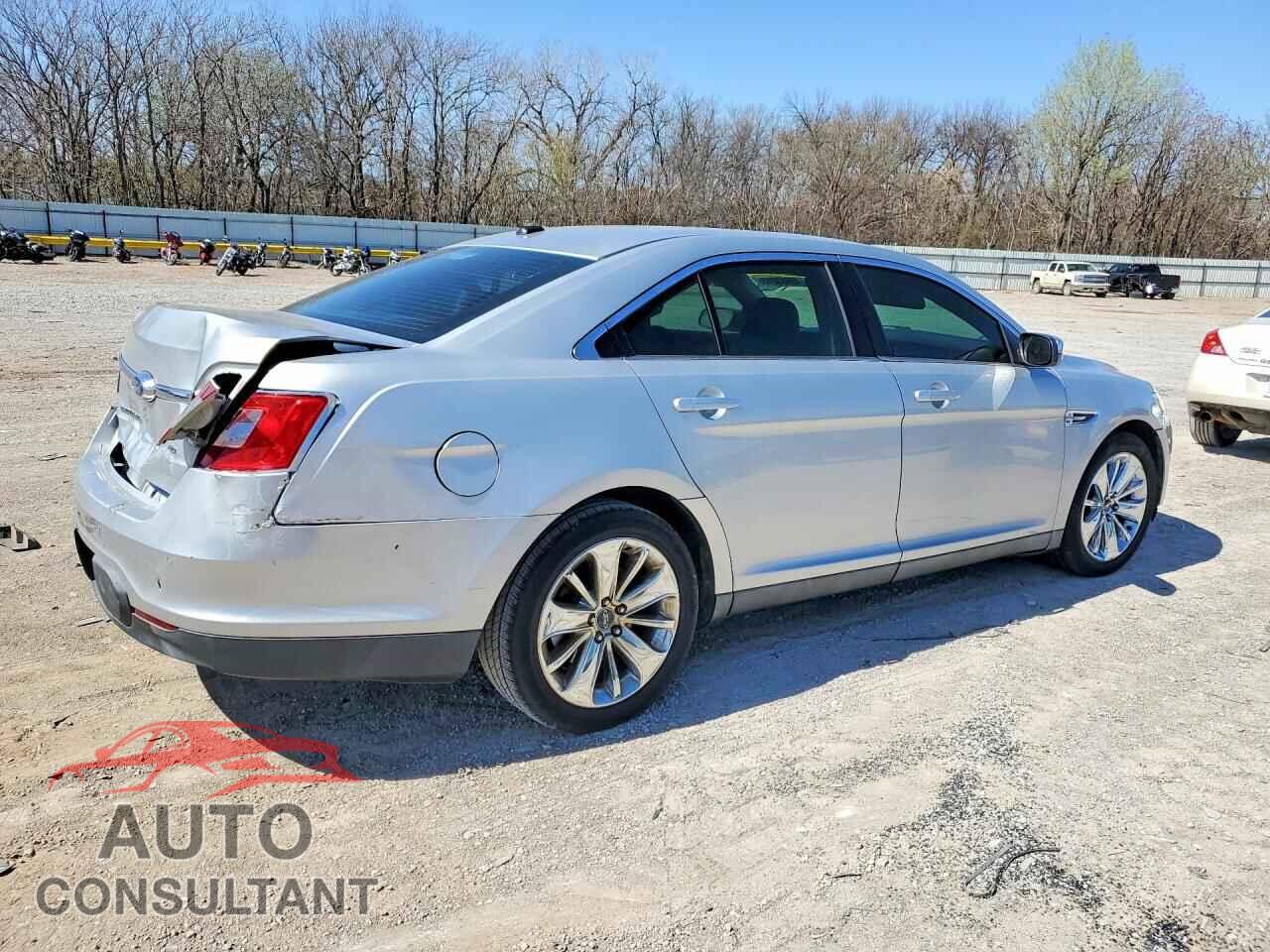 FORD TAURUS 2011 - 1FAHP2FW2BG119982