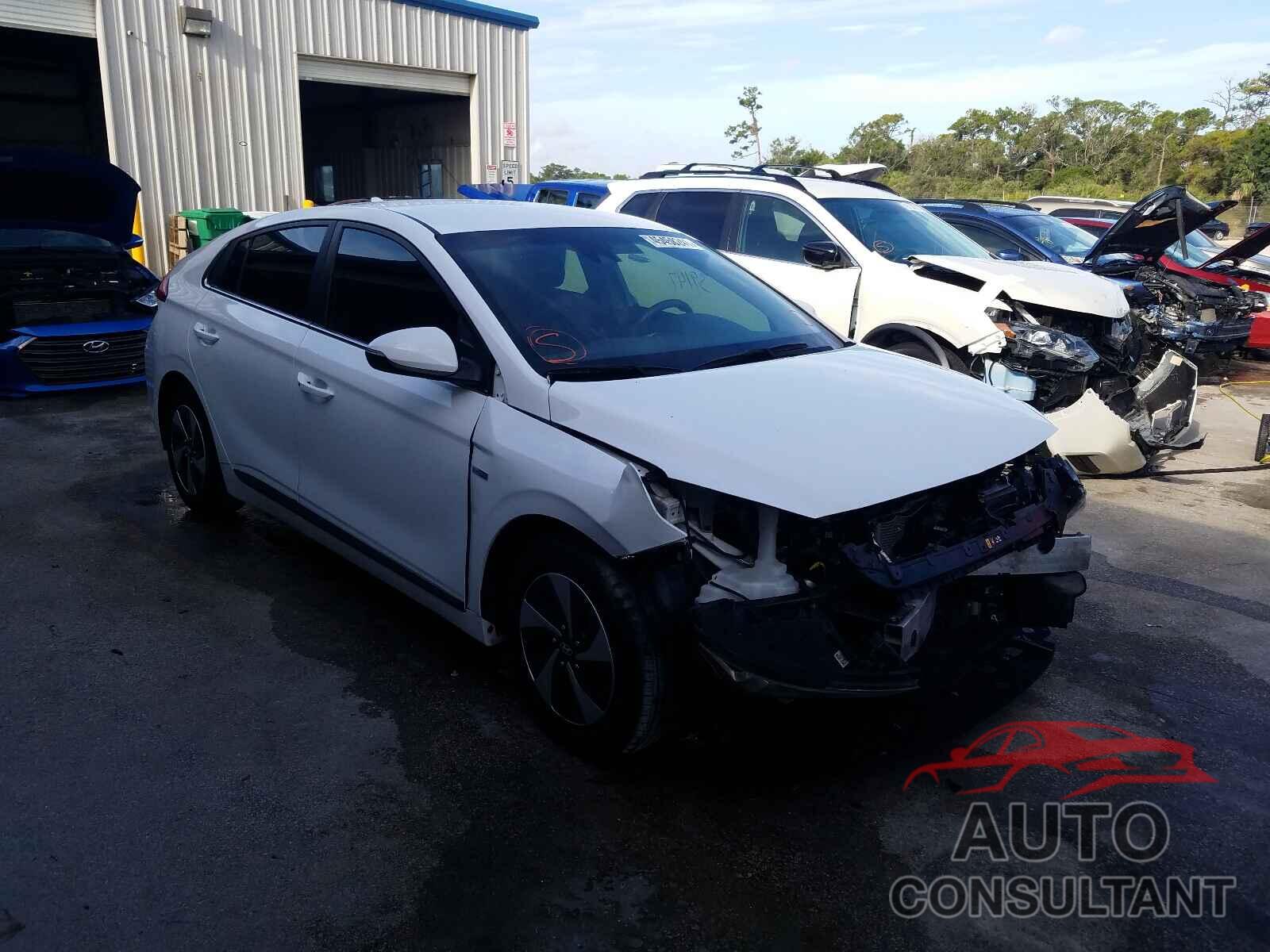 HYUNDAI IONIQ 2019 - KMHC75LC1KU119694