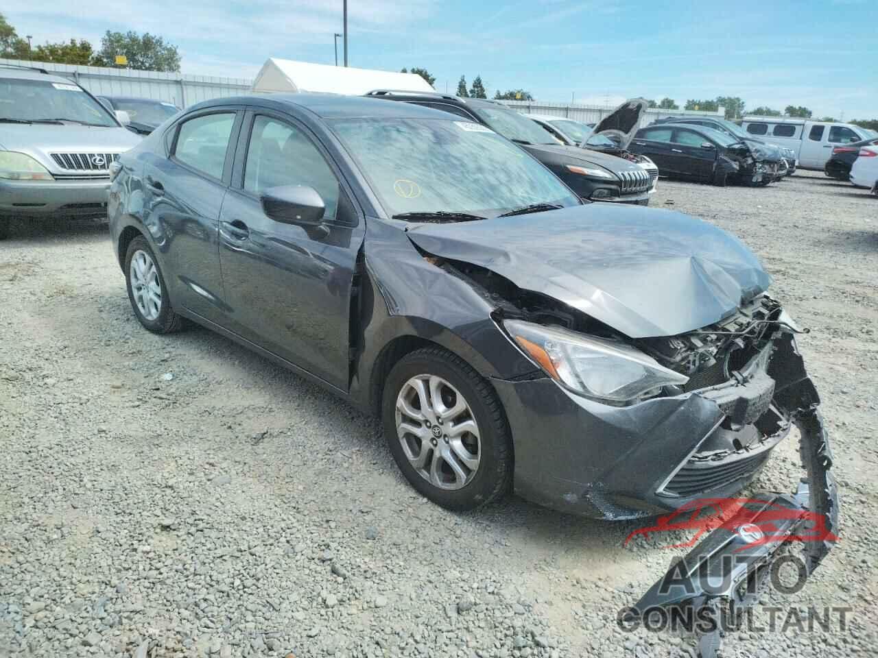 TOYOTA YARIS 2018 - 3MYDLBYV7JY330408